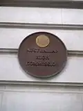 Plaque