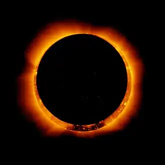 Photo de l'éclipse du Soleil par la Lune de janvier 2011.