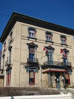 Le Palm Restaurant de Port Hope.
