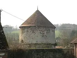 Pigeonnier.