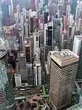 Vue plongeante depuis le 55e&nbsp;étage.