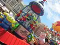 Buzz sur le char dédié à Toy Story