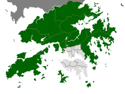 En vert, les Nouveaux Territoires, passés sous bail anglais de 99 ans en 1898. Les densités urbaines sont variables, et la région est en expansion démographique.