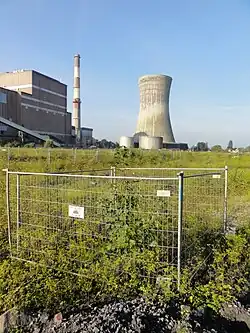 Le puits no&nbsp;1 dans son environnement.