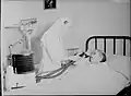 Aide à la respiration, 1946