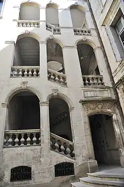 L'escalier d'honneur