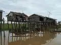 Habitation cambodgienne, lac Tonle Sap.