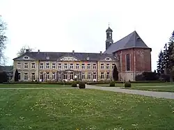 Le château et l'église de Saint-Gerlac.