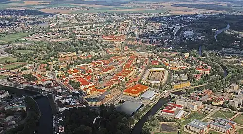 Vieille ville : vue aérienne.