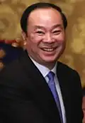 Huang Kunming (en)