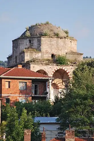 La mosquée Husameddin Pacha.