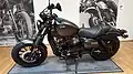 125cc 2024 en noir mat (gauche)
