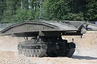 Char pont 68/88.