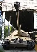 Vue de face d'un char IS-3 israélien exposé au musée Batey ha-Osef en Israël.