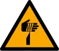 W022 – Éléments pointus, risque de coupure de la main