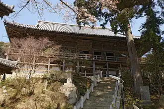 Hall principal (hondō).