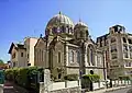 L'extérieur de l'église Saint-Alexandre-Nevsky-et-de-la-Protection-de-la-Mère-de-Dieu à Biarritz.