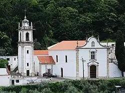 L'église Santa Maria Maior.