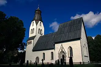 Vue extérieure de l'église depuis le sud-est.