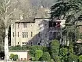 La prévôté vue de côté.