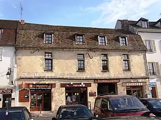 L’immeuble du 12, place du Marché (XVe&nbsp;siècle).