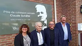 Claude Schäfer, 2e à partir de la gauche, lors de l'inauguration du pôle de cohésion sociale de Masny, en 2022.