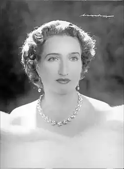 Description de l'image Infanta María de las Mercedes, Countess of Barcelona.jpg.