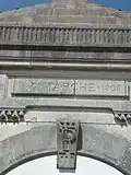 Les halles servirent de marché couvert de 1850 à 1905.