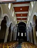 intérieur de l'église (direction abside)