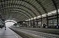 Intérieur de la gare.