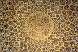 Le plafond de la mosquée