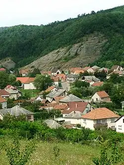 Istenmezeje