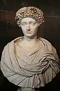 Julia Titi, Julia fille de Titus