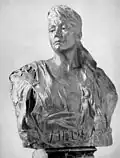 Sculpture de 1886 d'Alajos Stróbl : Mari Jászai en Médée. Cette sculpture fut montrée à l'Exposition universelle de Paris en 1900.