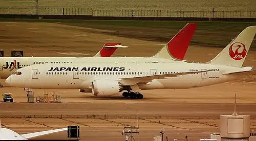 JAL BOEING 787-800 DREAMLINER à Tokyo en 2012.