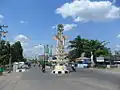 L'artère principale de Rantau, le chef-lieu du kabupaten