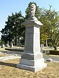 Monument de la famille Dunsmuir au cimetière Ross Bay de Victoria