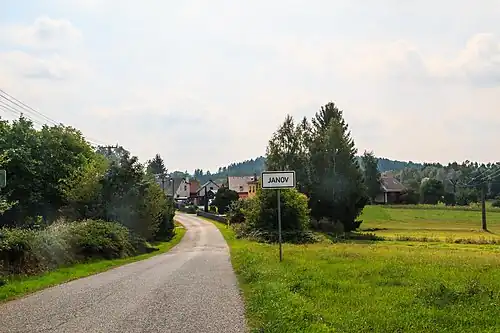 Entrée de Janov.