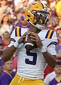 Contre les Razorbacks de l'Arkansas avec LSU.