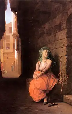 Fille arabe avec pipe à eau.
