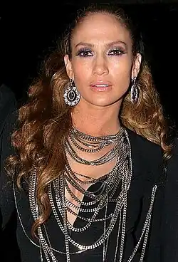 Jennifer Lopez interprète Anita.
