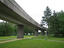 Métro entre les stations Cité Scientifique - Pr Gabillard et Quatre Cantons - Stade Pierre-Mauroy.