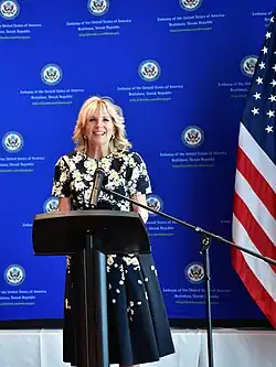Jill Biden à l'ambassade américaine en Slovaquie,  mai 2022.