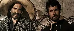 José Manuel Martín (à gauche), avec sa co-star José Canalejas, dans le film de Tonino Valerii Lanky, l'homme à la carabine (1966)