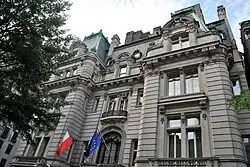 Consulat général à New York.