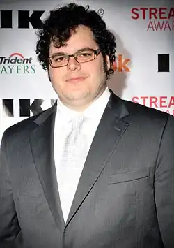 Josh Gad, la voix d'Olaf.