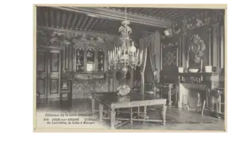 La salle à manger.