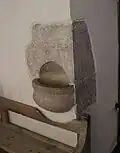 Le bénitier.