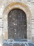 La porte ouvragée