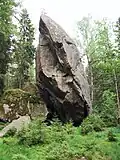 Junker Jägares sten, un bloc erratique de 15&nbsp;m de haut.